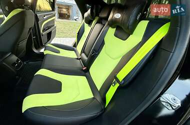 Седан Ford Fusion 2017 в 