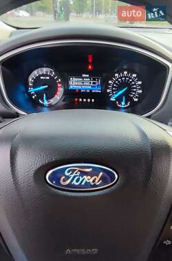 Седан Ford Fusion 2014 в Кременчуці