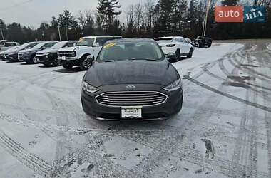 Ford Fusion 2020