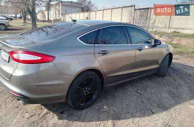 Седан Ford Fusion 2014 в Первомайске