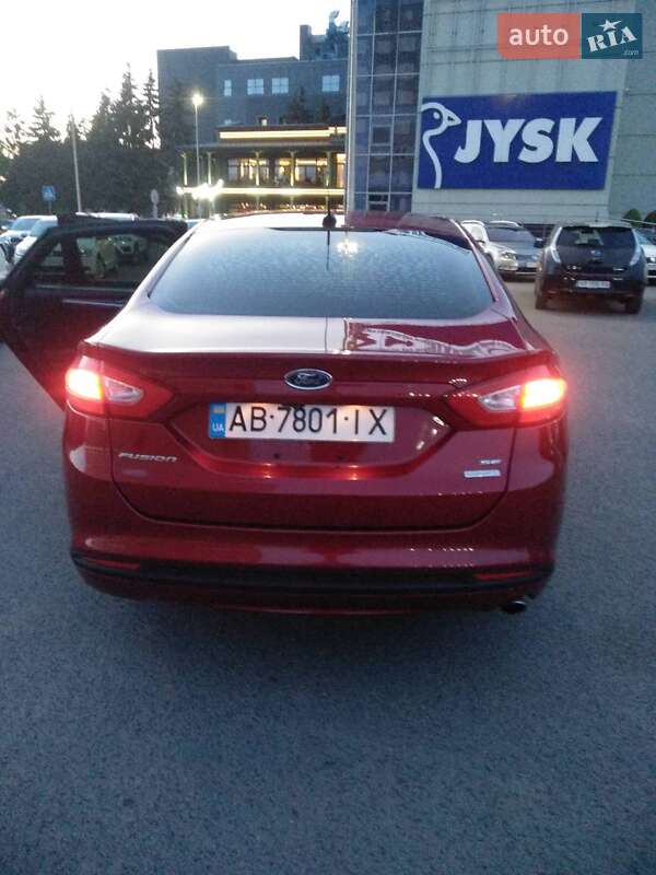 Седан Ford Fusion 2015 в Виннице