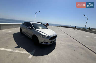 Седан Ford Fusion 2015 в Кривом Роге