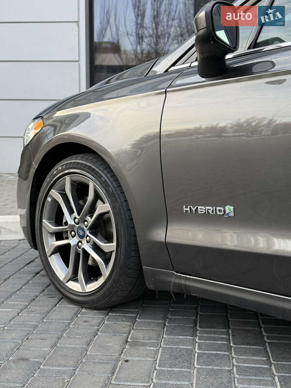Седан Ford Fusion 2019 в Одессе