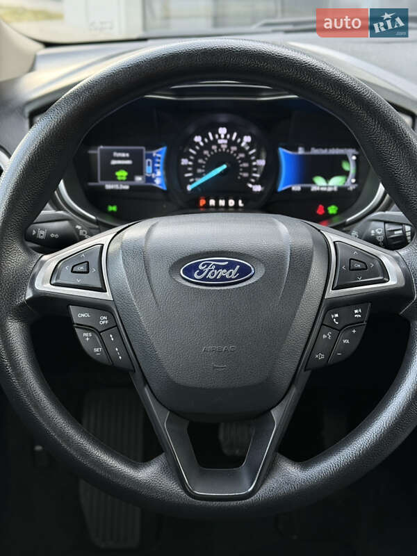 Седан Ford Fusion 2019 в Одессе