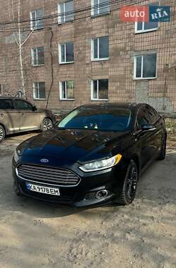 Седан Ford Fusion 2015 в Изюме