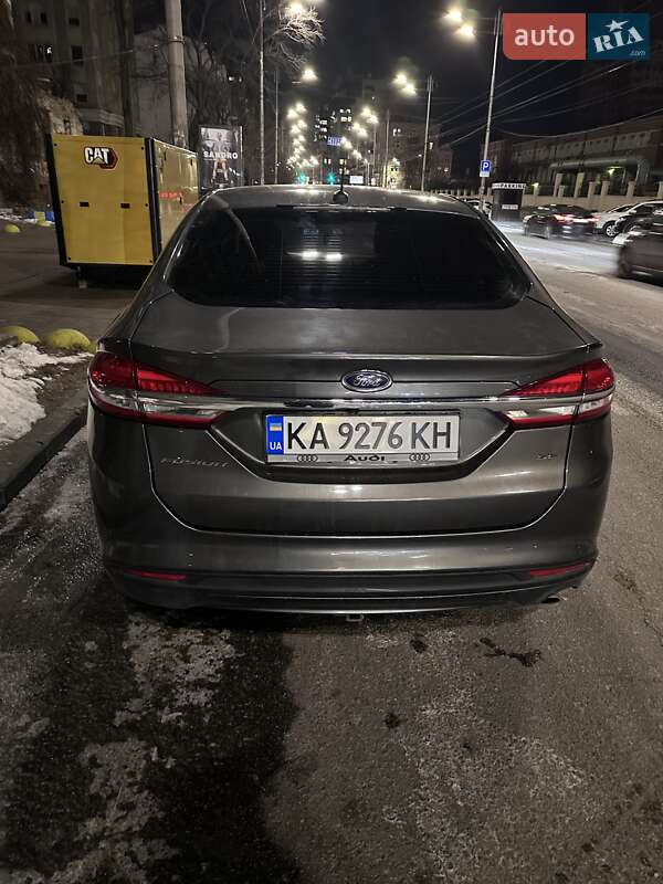 Седан Ford Fusion 2016 в Києві