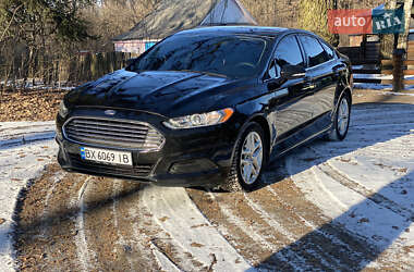 Седан Ford Fusion 2014 в Полонном