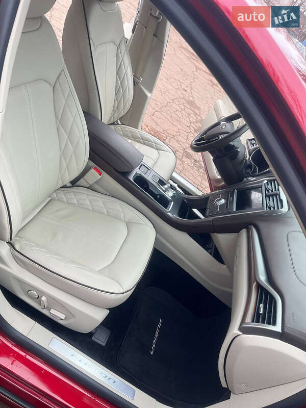 Седан Ford Fusion 2017 в Кривом Роге