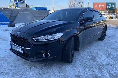 Седан Ford Fusion 2015 в Києві