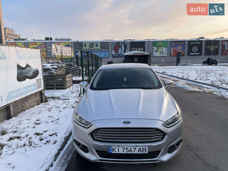 Седан Ford Fusion 2014 в Полтаві