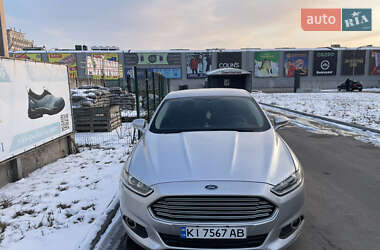 Седан Ford Fusion 2014 в 