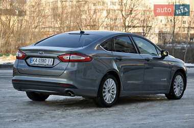 Седан Ford Fusion 2014 в Киеве