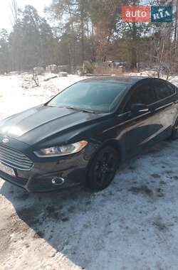 Седан Ford Fusion 2015 в Києві