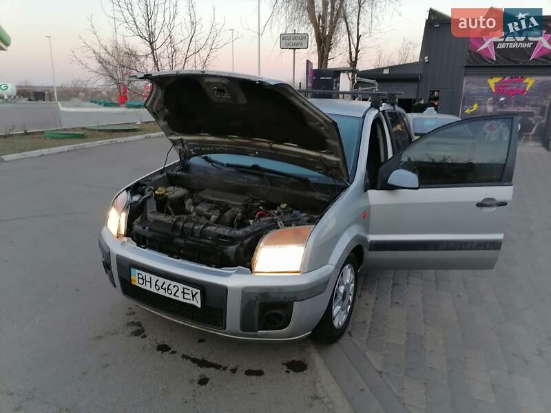 Хэтчбек Ford Fusion 2007 в Коблеве