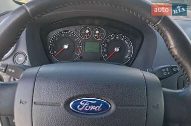 Хэтчбек Ford Fusion 2006 в 