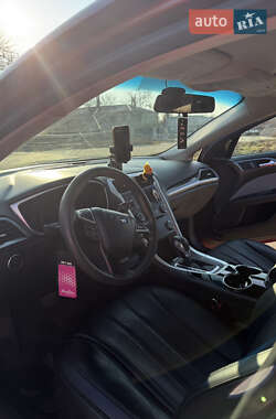 Седан Ford Fusion 2014 в 