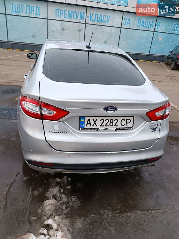 Седан Ford Fusion 2013 в Полтаве
