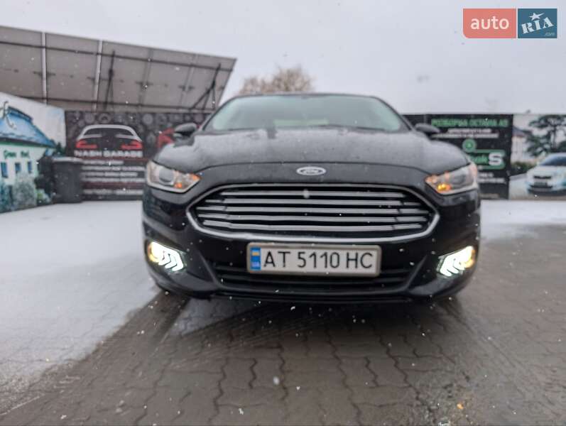 Седан Ford Fusion 2015 в Калуше