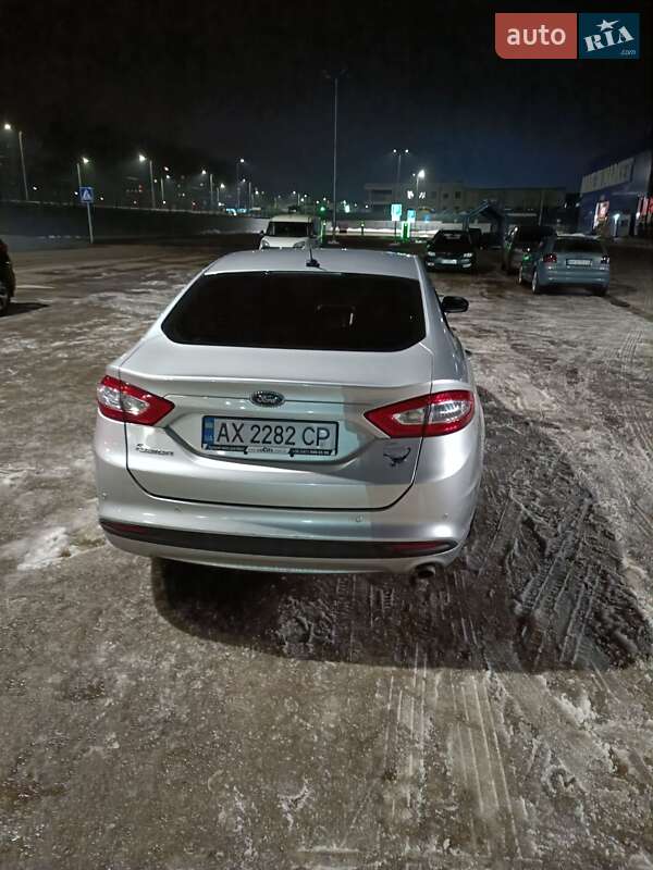 Седан Ford Fusion 2013 в Полтаве