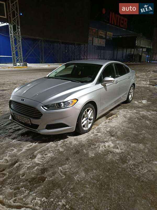 Седан Ford Fusion 2013 в Полтаве