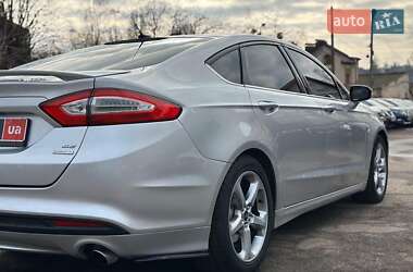 Седан Ford Fusion 2014 в 