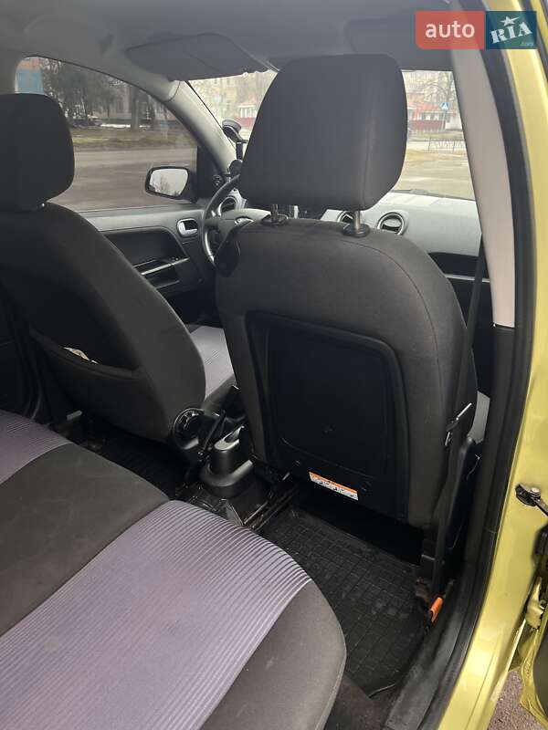 Хэтчбек Ford Fusion 2007 в Черкассах фото 7 Хэтчбек Ford Fusion 2007 в Черкассах