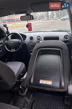 Хэтчбек Ford Fusion 2007 в 