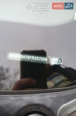Седан Ford Fusion 2015 в 