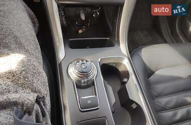 Седан Ford Fusion 2017 в 