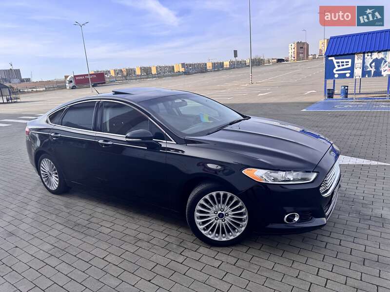 Седан Ford Fusion 2016 в Одесі