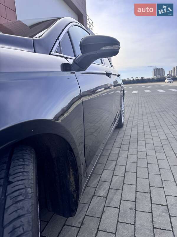 Седан Ford Fusion 2016 в Одесі
