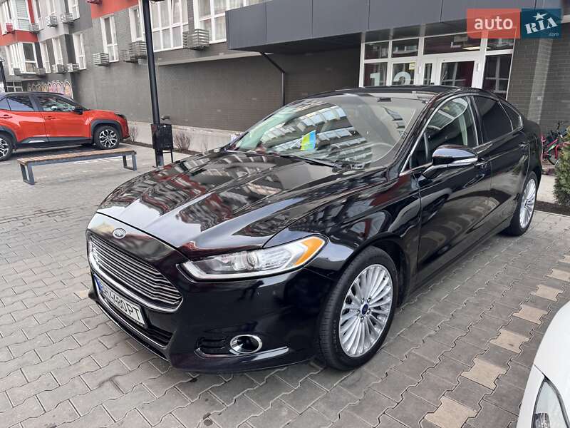 Седан Ford Fusion 2016 в Одесі