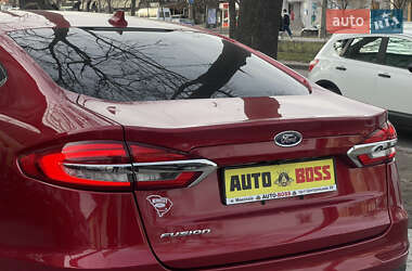 Седан Ford Fusion 2020 в 