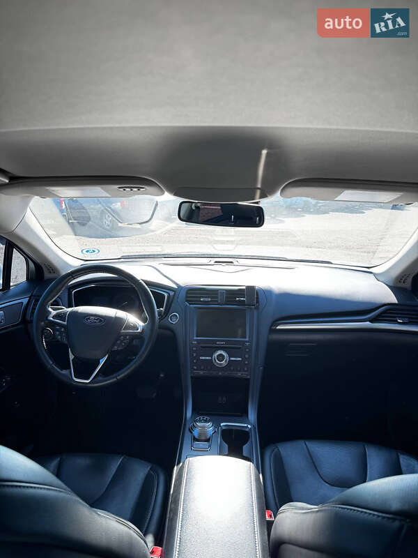 Седан Ford Fusion 2020 в Одессе