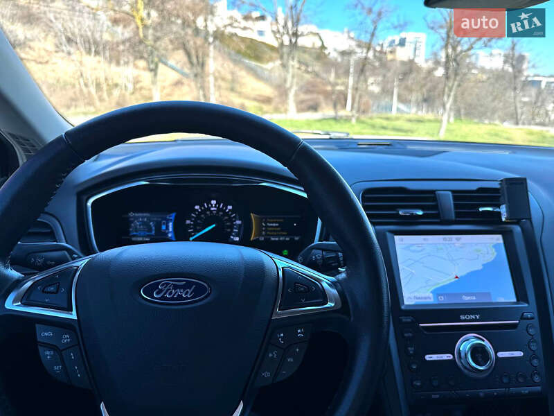 Седан Ford Fusion 2020 в Одессе