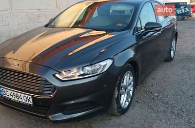 Седан Ford Fusion 2014 в Львове