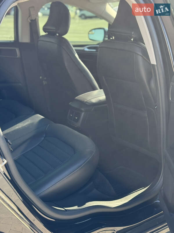 Седан Ford Fusion 2015 в Одессе