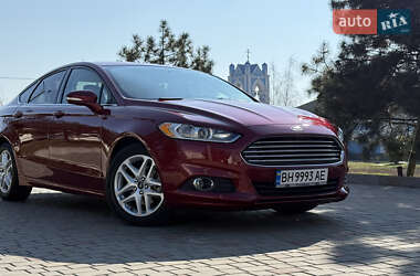 Седан Ford Fusion 2014 в 