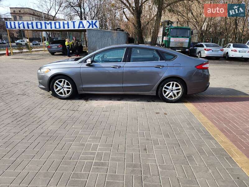 Седан Ford Fusion 2012 в Киеве