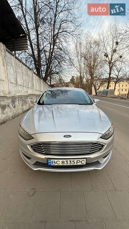 Седан Ford Fusion 2018 в Львове фото Седан Ford Fusion 2018 в Львове