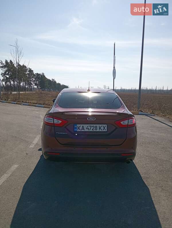 Седан Ford Fusion 2016 в Києві