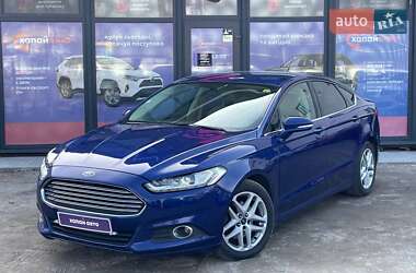 Седан Ford Fusion 2015 в Виннице