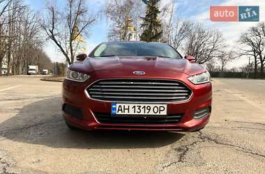 Седан Ford Fusion 2014 в 