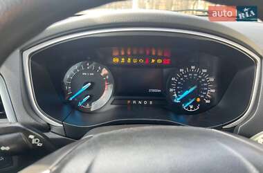 Седан Ford Fusion 2014 в 