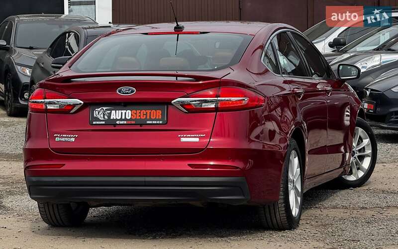Седан Ford Fusion 2018 в Харькове