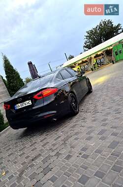 Седан Ford Fusion 2013 в Кропивницком