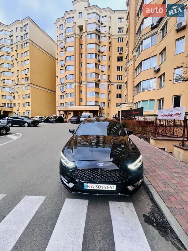 Седан Ford Fusion 2016 в Киеве