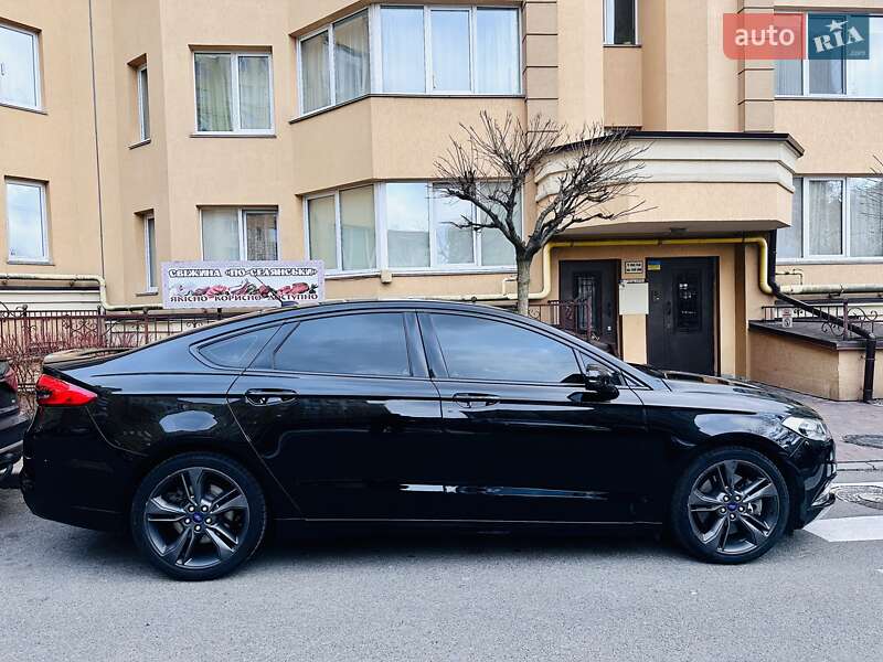 Седан Ford Fusion 2016 в Киеве