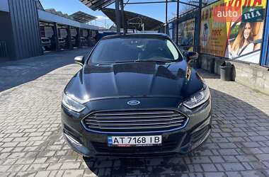 Седан Ford Fusion 2014 в 