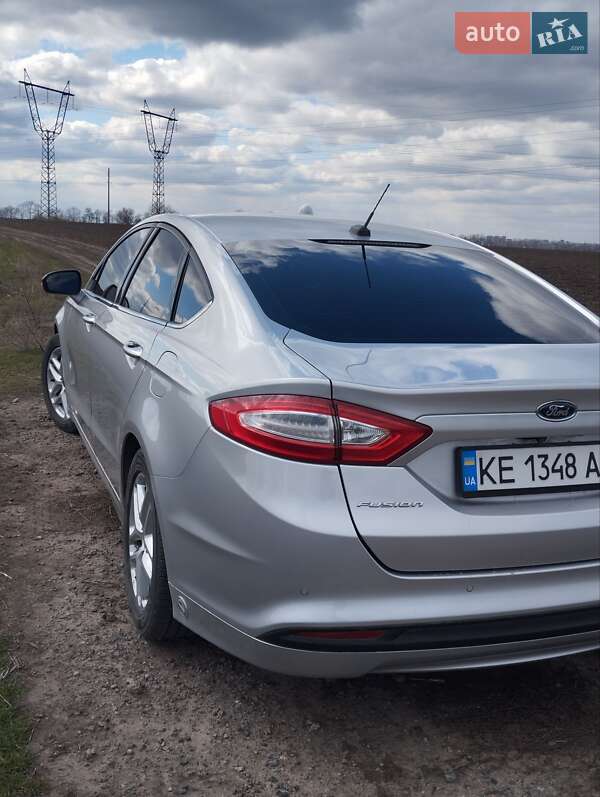 Седан Ford Fusion 2016 в Днепре